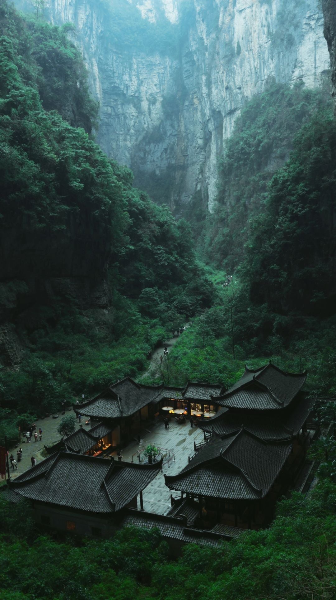 Chongqing+Wulong District 5-Day 4-Night Group Tour