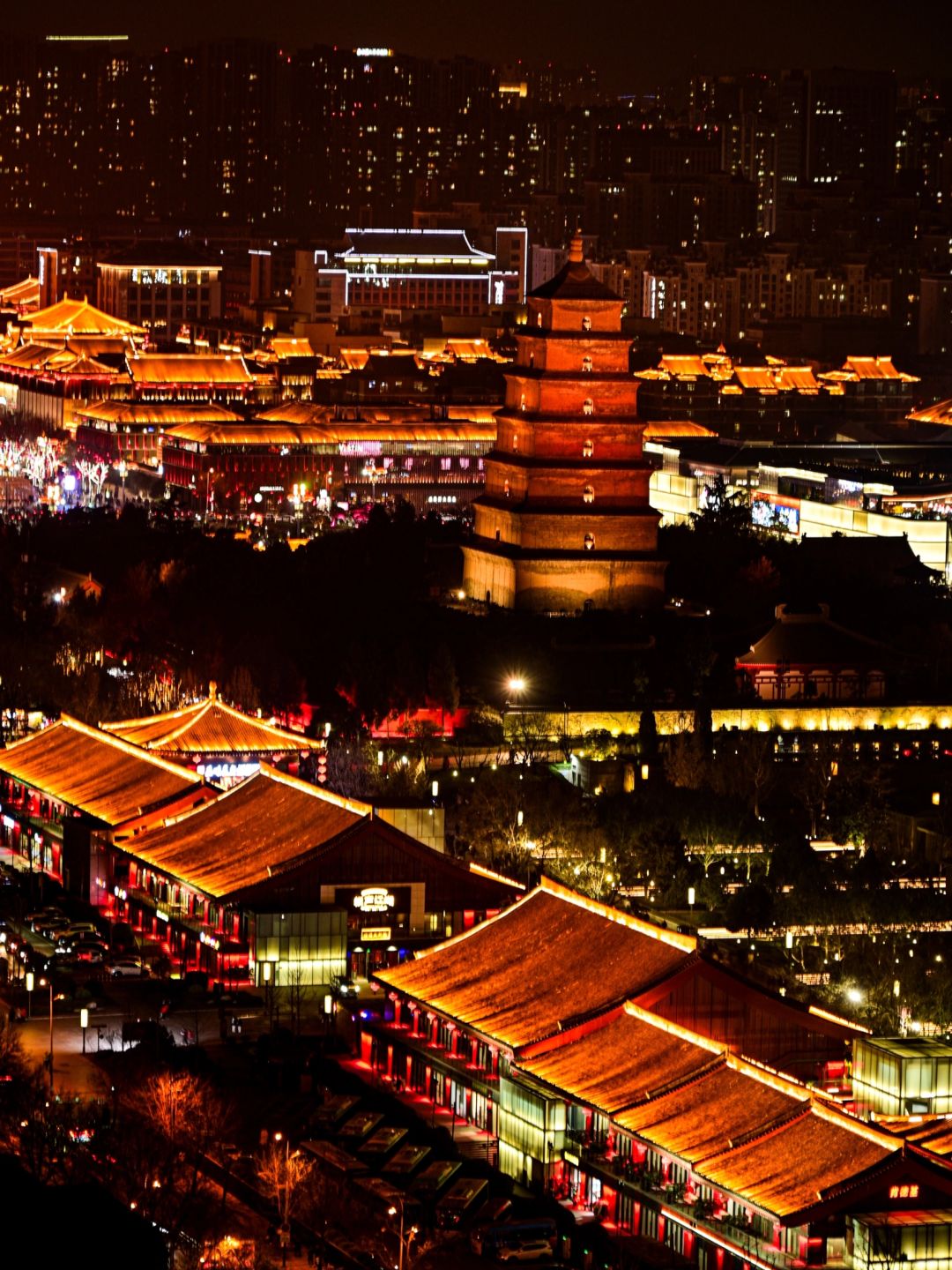 Xi'an Qin Shi Huang Mausoleum Museum (Terracotta Warriors)+Huaqing Palace 1-Day Group Tour