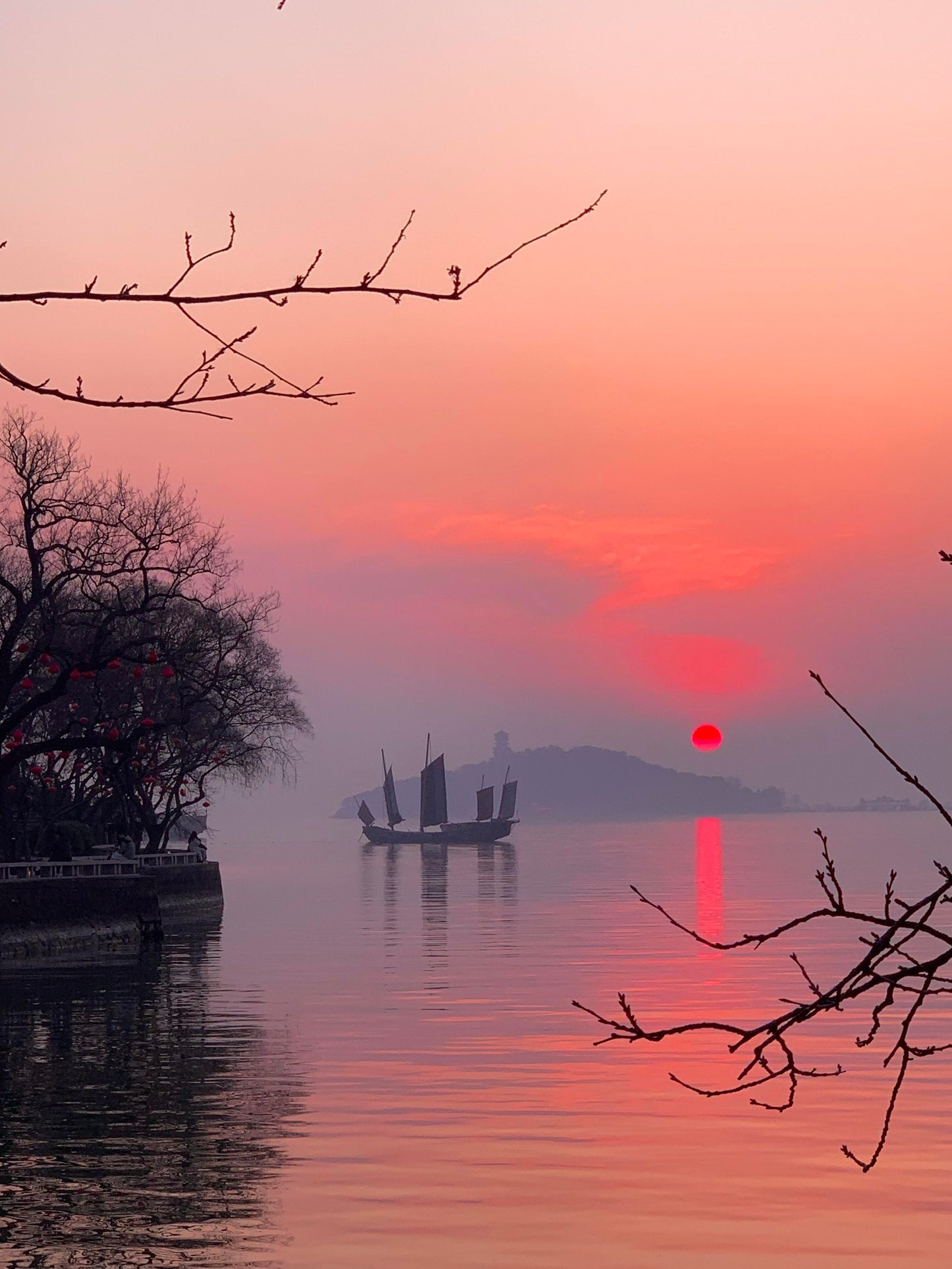Nanjing+Yangzhou+Wuxi+Suzhou+Hangzhou+Wuzhen+Shanghai – 5 Days 4 Nights Group Tour 🧳