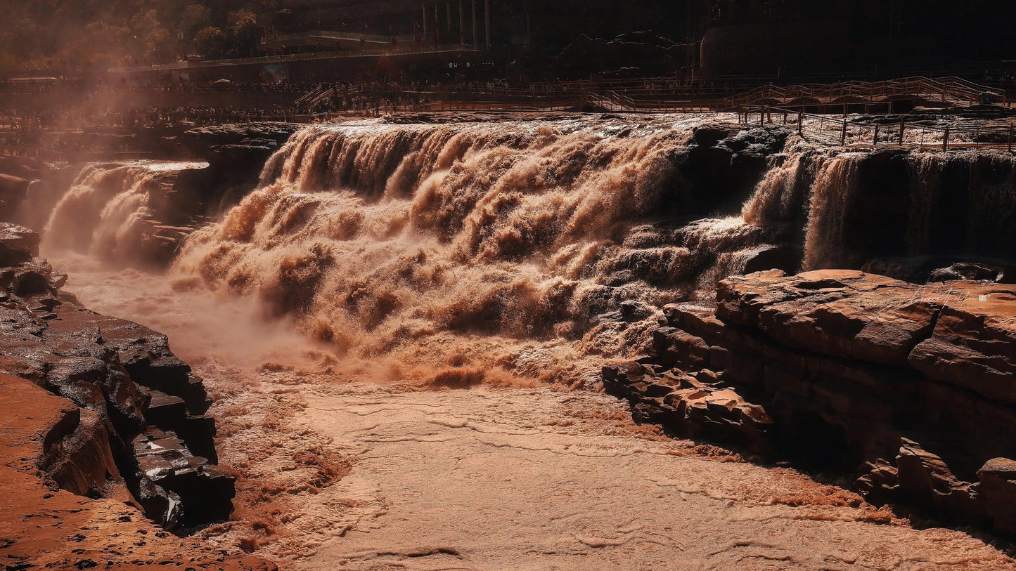 2 Days 1 Night Group Tour to Yan’an, Shaanxi, Hukou Waterfall, and Yellow Emperor Mausoleum